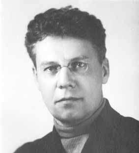 Михаил Зенкевич